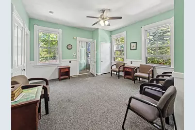 52 Cedar St, Worcester, MA 01609 - Photo 7