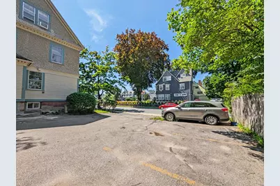 52 Cedar St, Worcester, MA 01609 - Photo 21