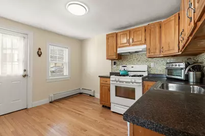 3 Old Morton St, Boston, MA 02126 - Photo 11