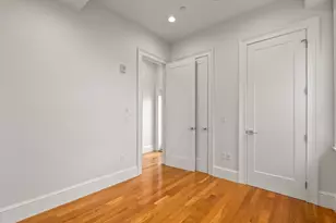 482 E 4th St, Boston, MA 02127 - Photo 11
