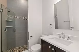 482 E 4th St, Boston, MA 02127 - Photo 9
