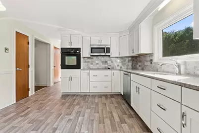 25 Lawndale Road, Stoneham, MA 02180 - Photo 9