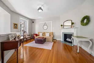 35 Grandview Ave, Medford, MA 02155 - Photo 15