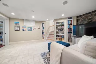 35 Grandview Ave, Medford, MA 02155 - Photo 25