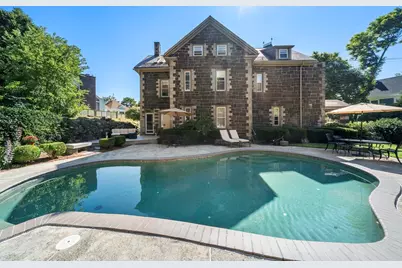 35 Grandview Ave #1, Medford, MA 02155 - Photo 37