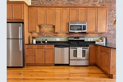 410 E 3rd St #1, Boston, MA 02127 - Photo 3