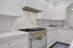 260 Beacon, Boston, MA 02116 - Photo 9