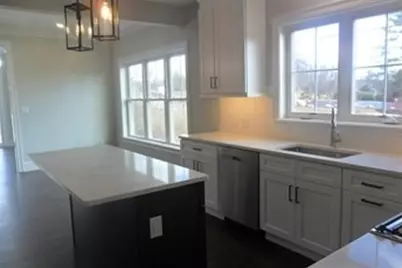 87 East Main Street #87, Hopkinton, MA 01748 - Photo 5