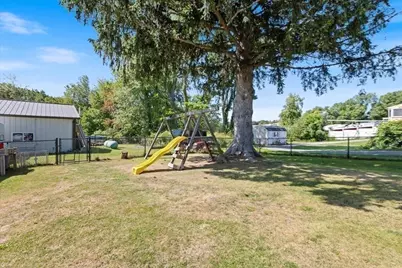 57 Elm St, Salisbury, MA 01915 - Photo 29