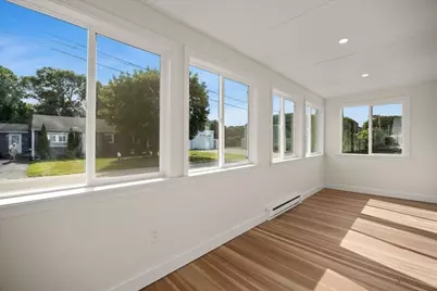 75 Ottawa St, Attleboro, MA 02703 - Photo 25