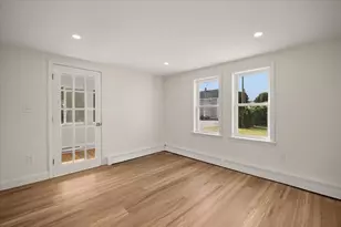 75 Ottawa St, Attleboro, MA 02703 - Photo 23