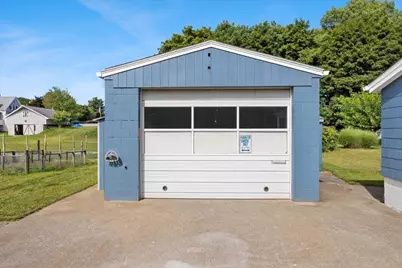 75 Ottawa St, Attleboro, MA 02703 - Photo 5