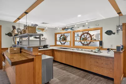 1019 Us-6, Wellfleet, MA 02633 - Photo 5