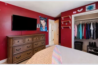 57 Elm St, Salisbury, MA 01952 - Photo 17