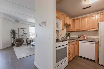 1856 Beacon Street #PHD, Brookline, MA 02445 - Photo 5