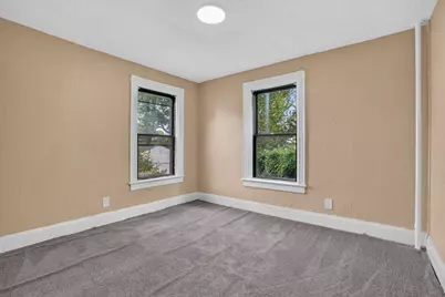 30 Pearl St, Attleboro, MA 02703 - Photo 9