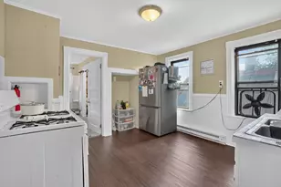 30 Pearl St, Attleboro, MA 02703 - Photo 15