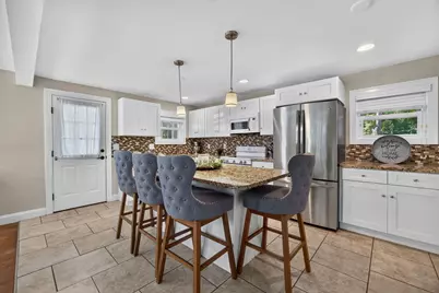 473 Foster Rd, Tewksbury, MA 01876 - Photo 5