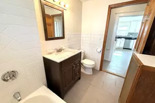 11 Melbourne Ave, Newton, MA 02460 - Photo 27