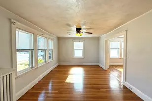11 Melbourne Ave, Newton, MA 02460 - Photo 15
