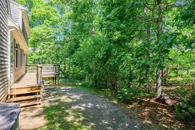 20 Bray Farm Rd S, Yarmouth, MA 02675 - Photo 11