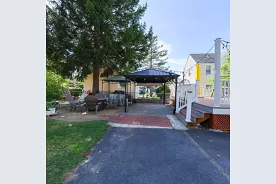 374 Pine St, Lowell, MA 01851 - Photo 41