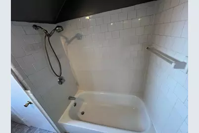 174 Ridge St #3, Fall River, MA 02721 - Photo 9