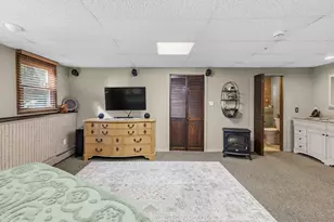 137 Doreen St, New Bedford, MA 02745 - Photo 23