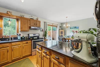 137 Doreen, New Bedford, MA 02745 - Photo 11