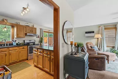 137 Doreen, New Bedford, MA 02745 - Photo 19