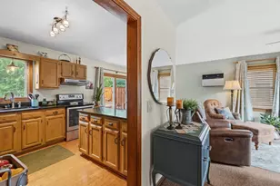 137 Doreen St, New Bedford, MA 02745 - Photo 19