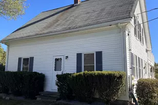 13 Populatic St, Medway, MA 02053 - Photo 1