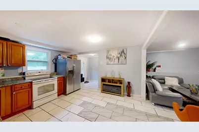 146 Fremont St, Taunton, MA 02780 - Photo 21