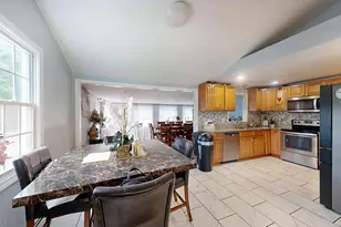 146 Fremont St, Taunton, MA 02780 - Photo 9