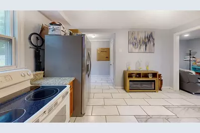146 Fremont St, Taunton, MA 02780 - Photo 23