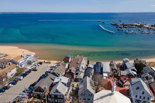 359 Commercial St, Provincetown, MA 02657 - Photo 25