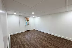 60 Story, Essex, MA 01929 - Photo 9