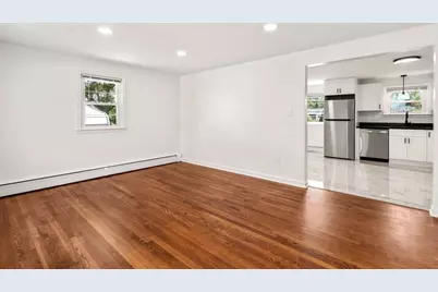 3 Hampton St, Worcester, MA 01604 - Photo 5