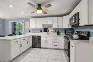 20 Wexford Dr, Mansfield, MA 02048 - Photo 3