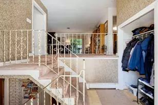 205 Gardner Rd, Brookline, MA 02445 - Photo 15