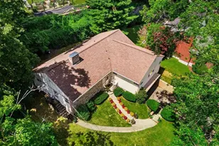 205 Gardner Rd, Brookline, MA 02445 - Photo 5