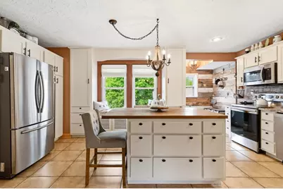 18 Vine, Milford, MA 01757 - Photo 9
