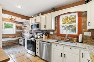 18 Vine, Milford, MA 01757 - Photo 9
