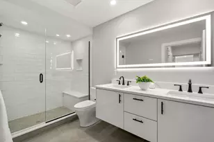 230 Friend St, Boston, MA 02114 - Photo 19