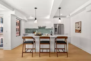 230 Friend St, Boston, MA 02114 - Photo 9