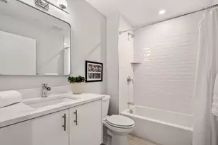 230 Friend St, Boston, MA 02114 - Photo 21