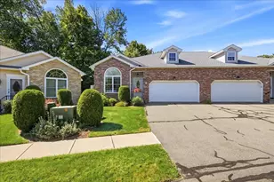 12 Wynnfield Cir, Southwick, MA 01077 - Photo 1