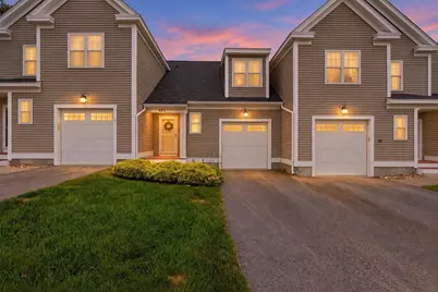 42 Longview Cir #B, Ayer, MA 01432 - Photo 1