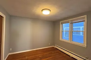 220 R Hamilton St, Cambridge, MA 02139 - Photo 5