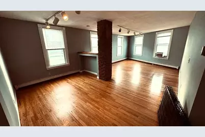 62 River St #3, Cambridge, MA 02139 - Photo 3